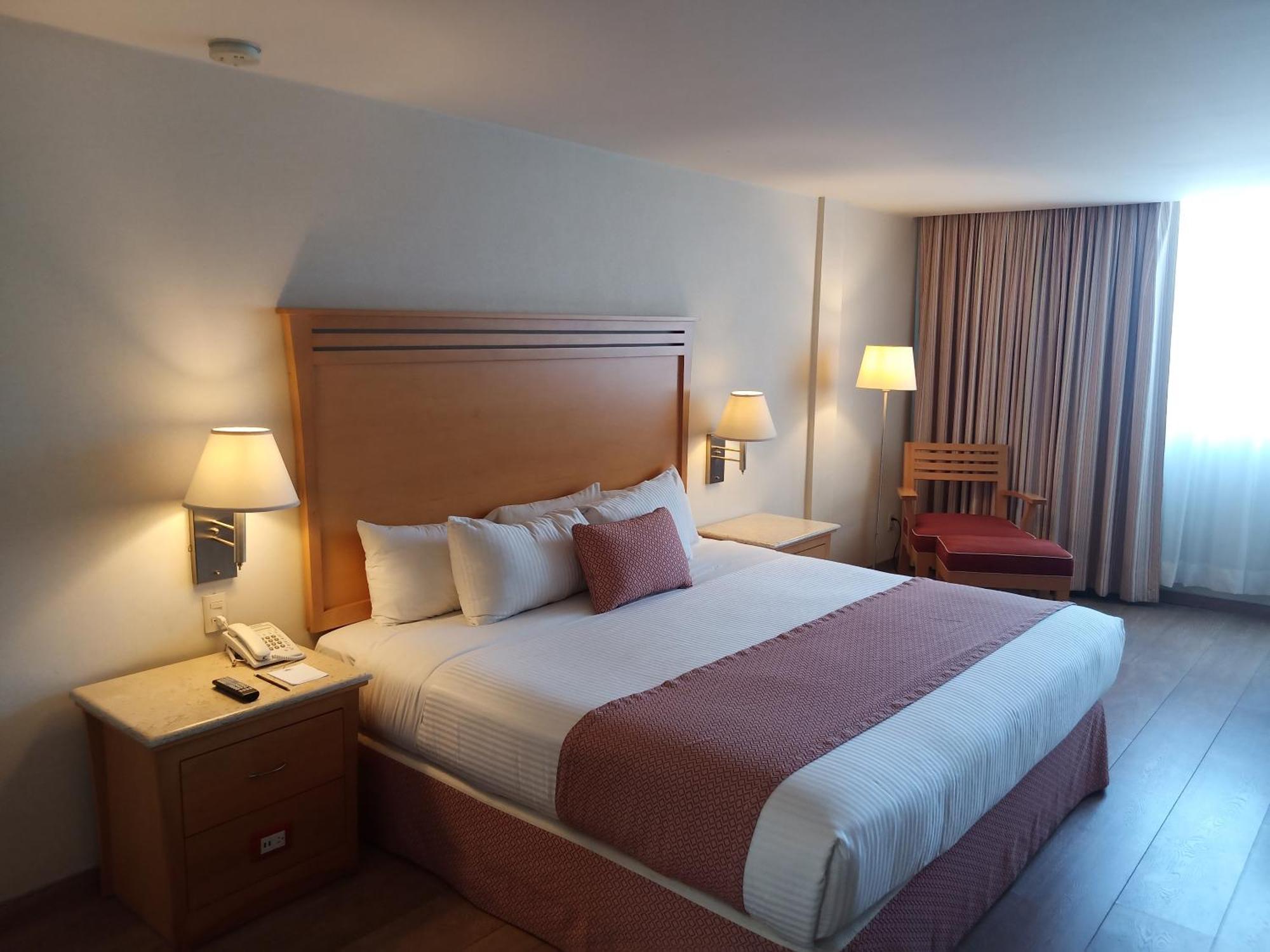 Hotel Palacio Azteca Tijuana Buitenkant foto
