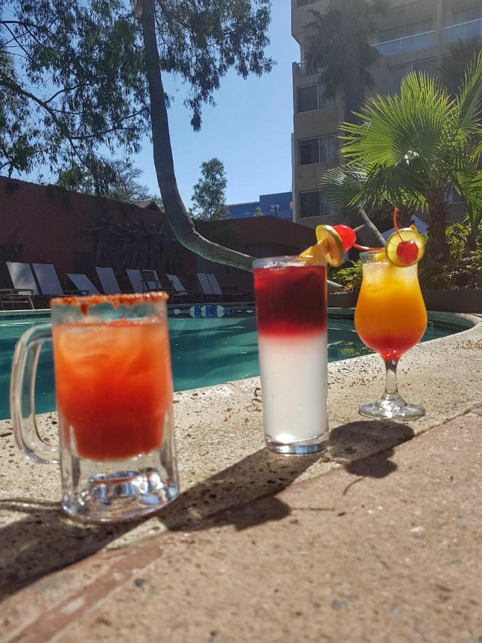 Hotel Palacio Azteca Tijuana Buitenkant foto